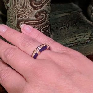 EUC HIGH END COSTUME JEWELRY RING SIZE 7